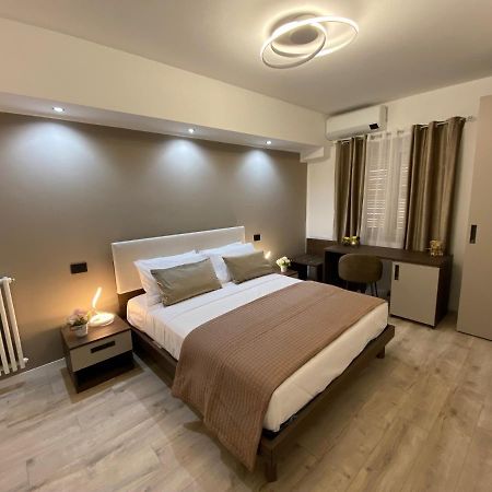 Hotel Plaza Ungheria Palermo Zewnętrze zdjęcie