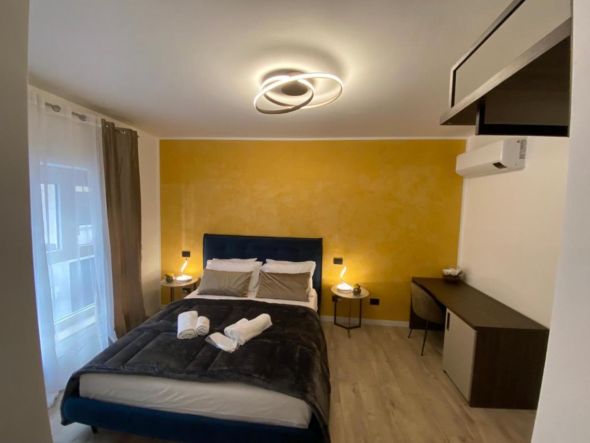 Hotel Plaza Ungheria Palermo Zewnętrze zdjęcie