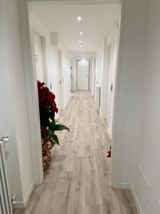 Hotel Plaza Ungheria Palermo Zewnętrze zdjęcie